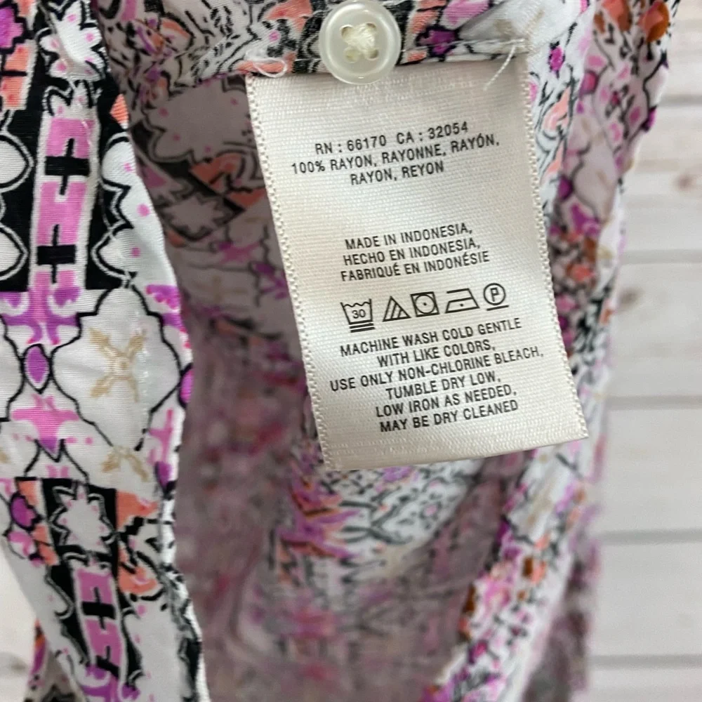 Anthropologie • Maeve Islet Button Down Top - Picture 5 of 7